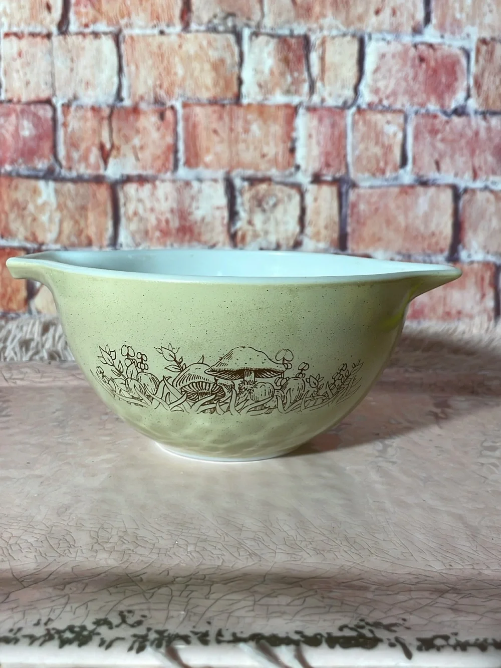 Pyrex Mushroom Pattern Mixing Bowl